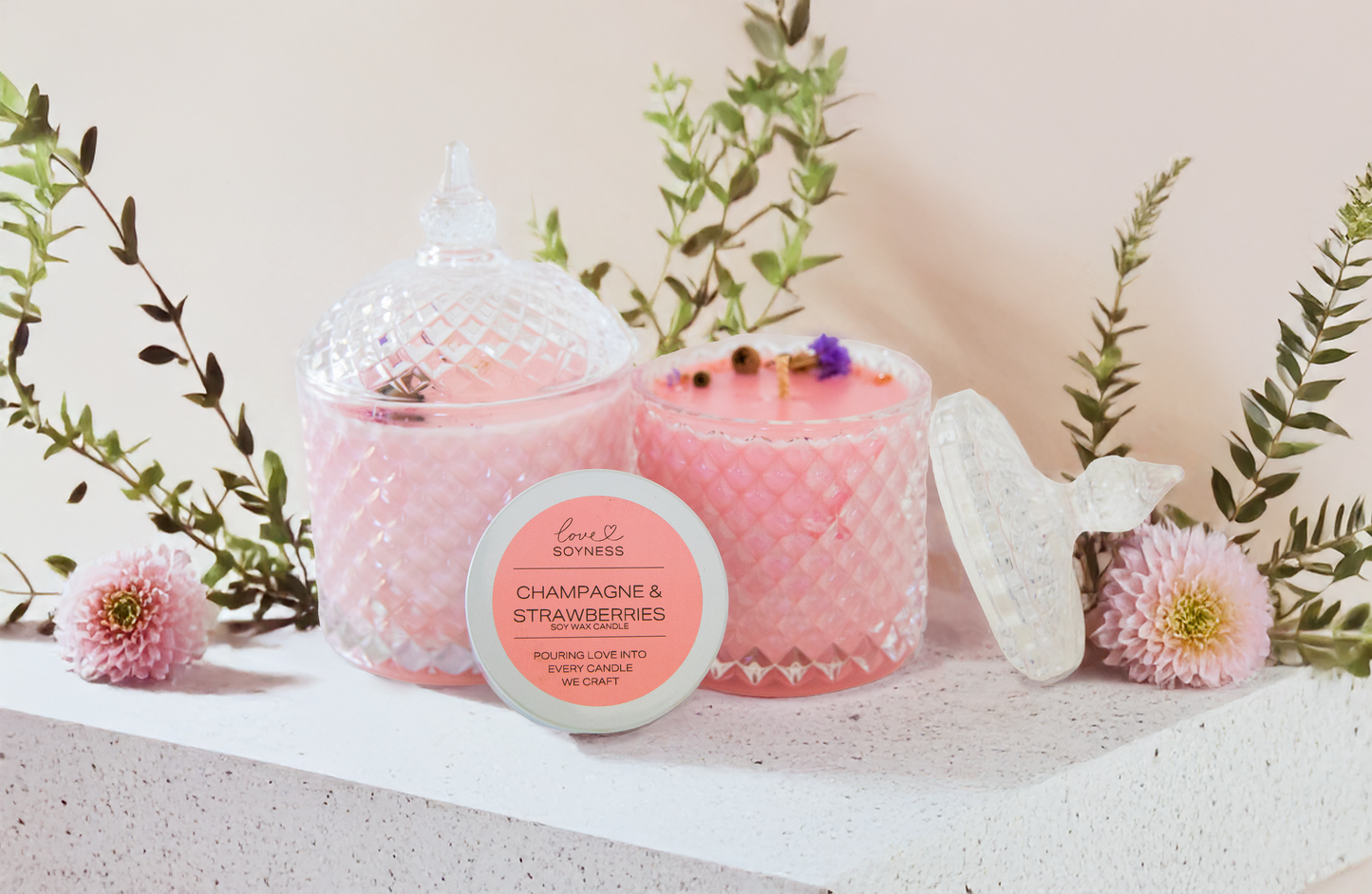 Champagne & Strawberries Candle