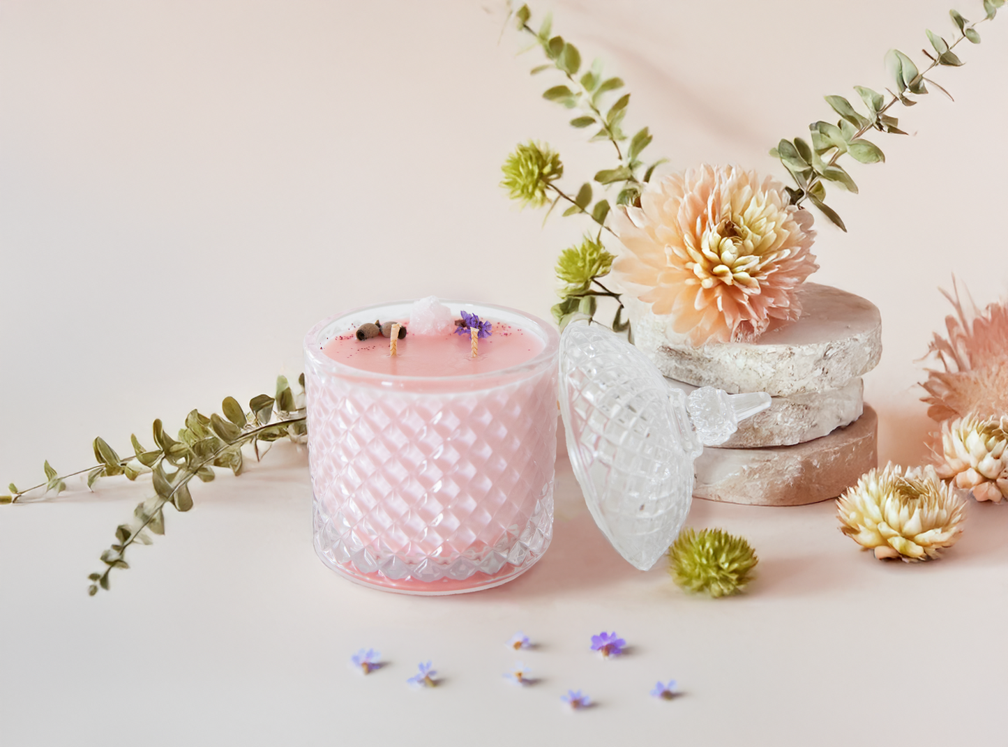 Champagne & Strawberries Candle