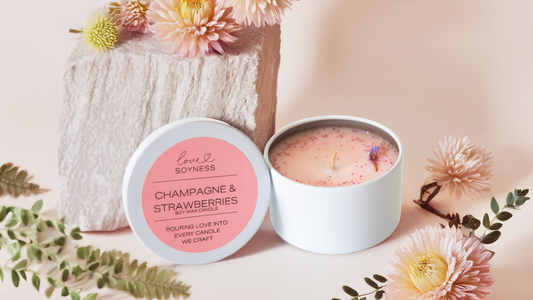 Champagne & Strawberries Tin Candle